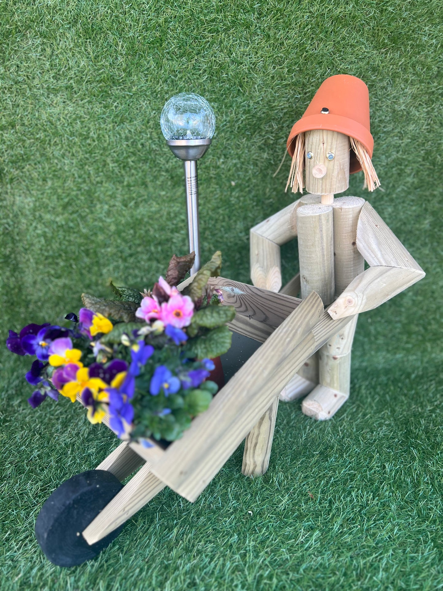 Wooden Garden Girl or Boy with Wheelbarrow – With or Without Solar Lamp