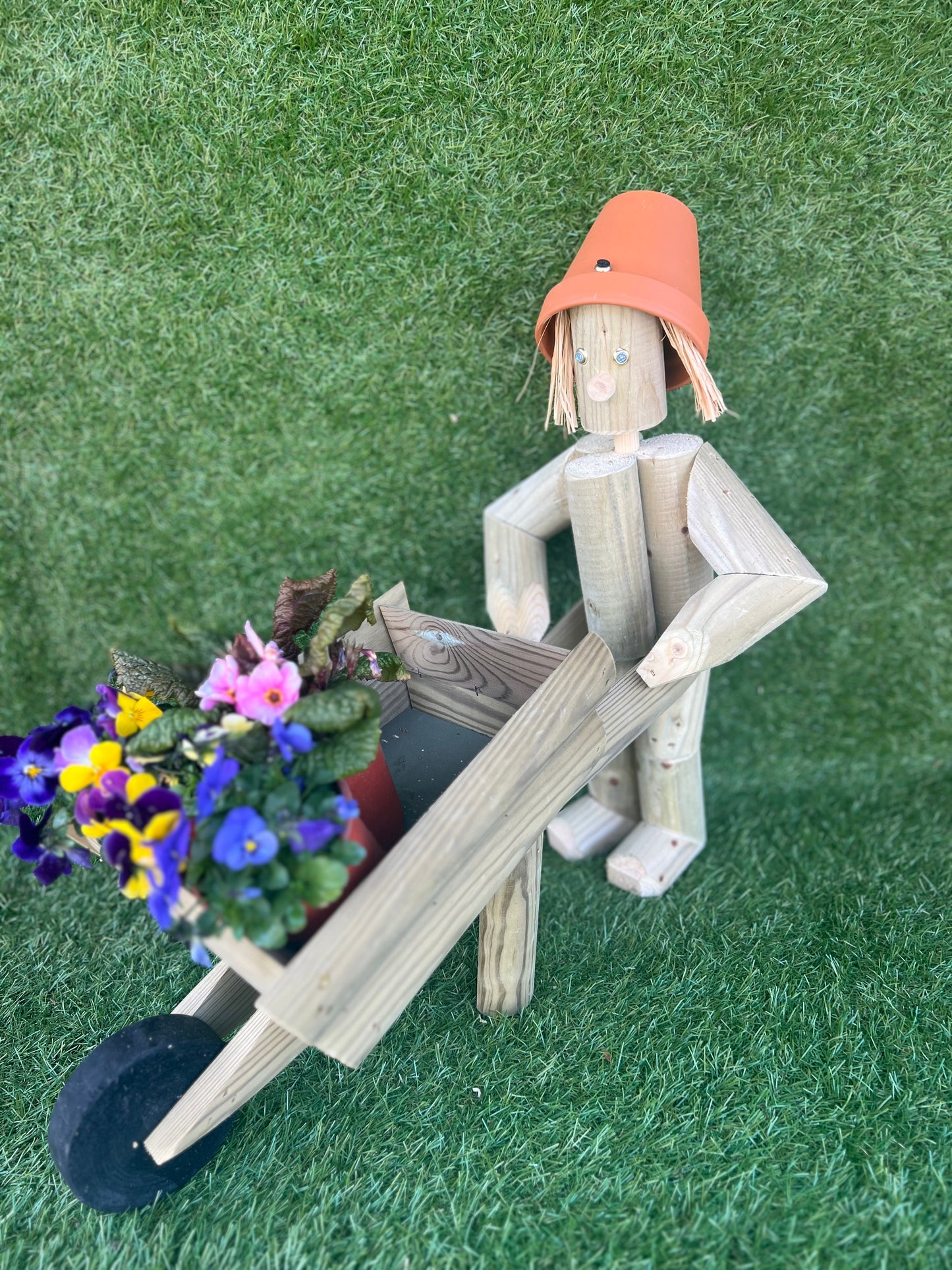 Wooden Garden Girl or Boy with Wheelbarrow – With or Without Solar Lamp